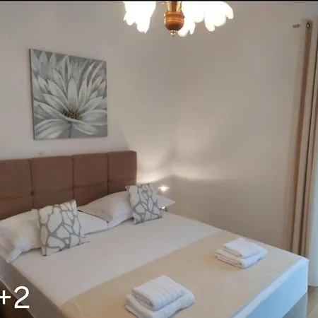 Dalibor, - Omis Apartment