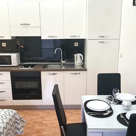 Apartman Dalibor, - Omis Stanići