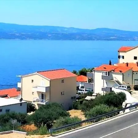 Dalibor, - Omis