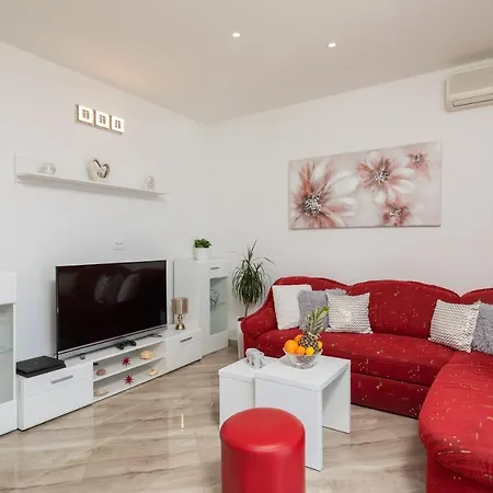 Apartment Dalibor, - Omis
