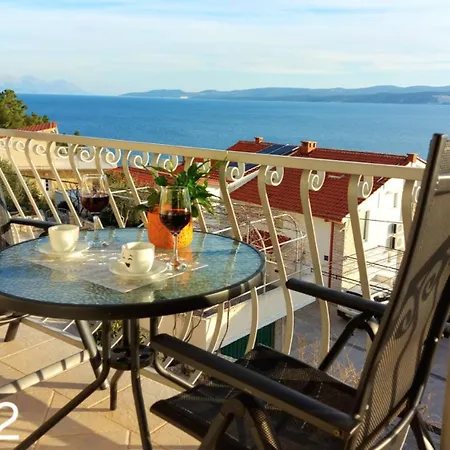 Dalibor, - Omis Apartman *