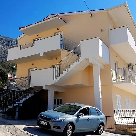 Dalibor, - Omis Apartment Stanici