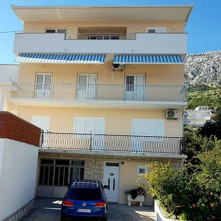 Dalibor, - Omis